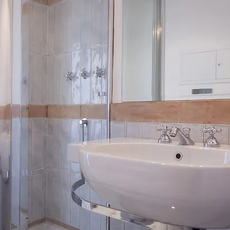 In - Scala Apartment *