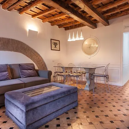 Apartamento In - Scala